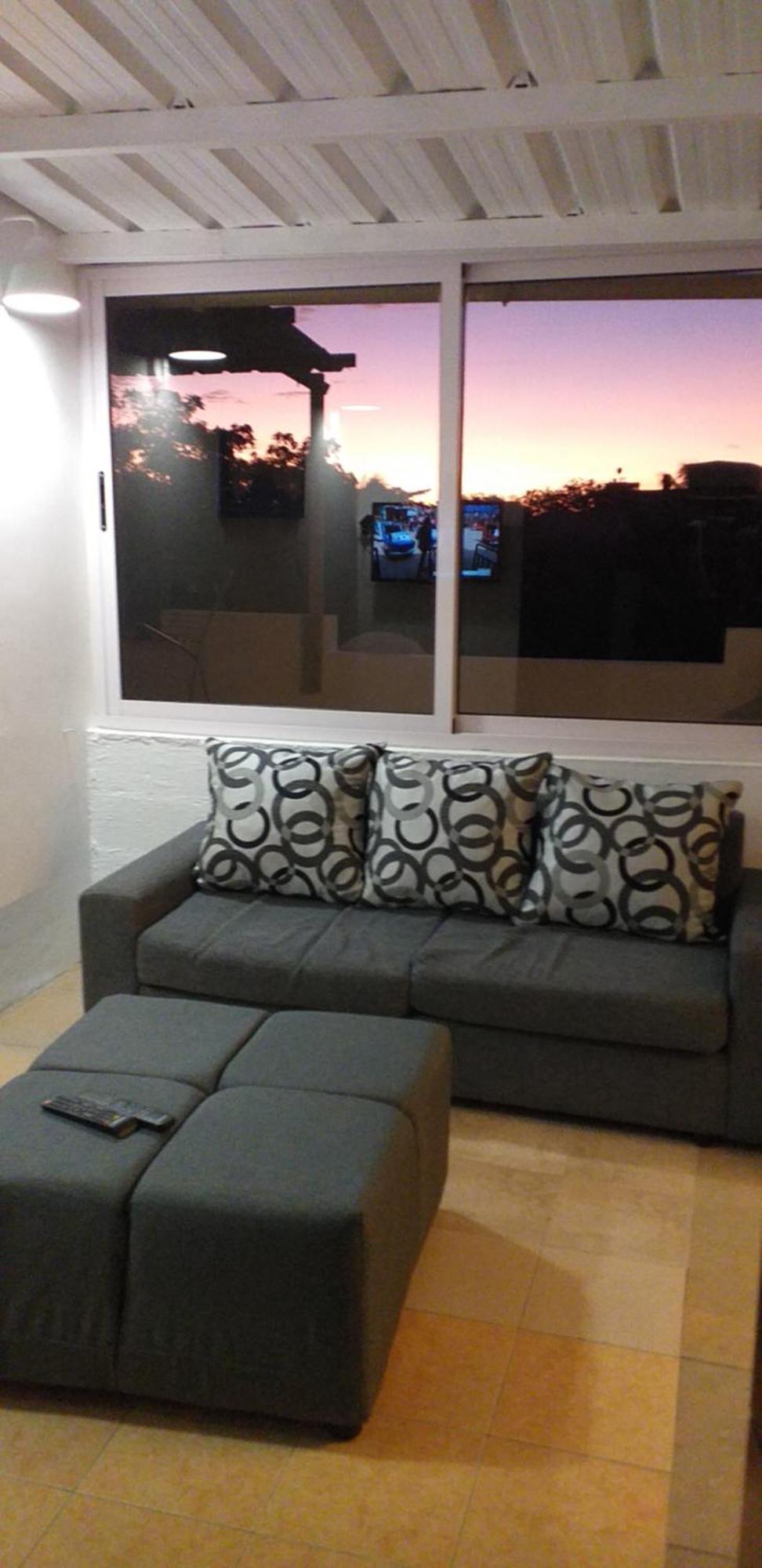 גראנדה באיה Corinne Villa A 300M From The Beach מראה חיצוני תמונה