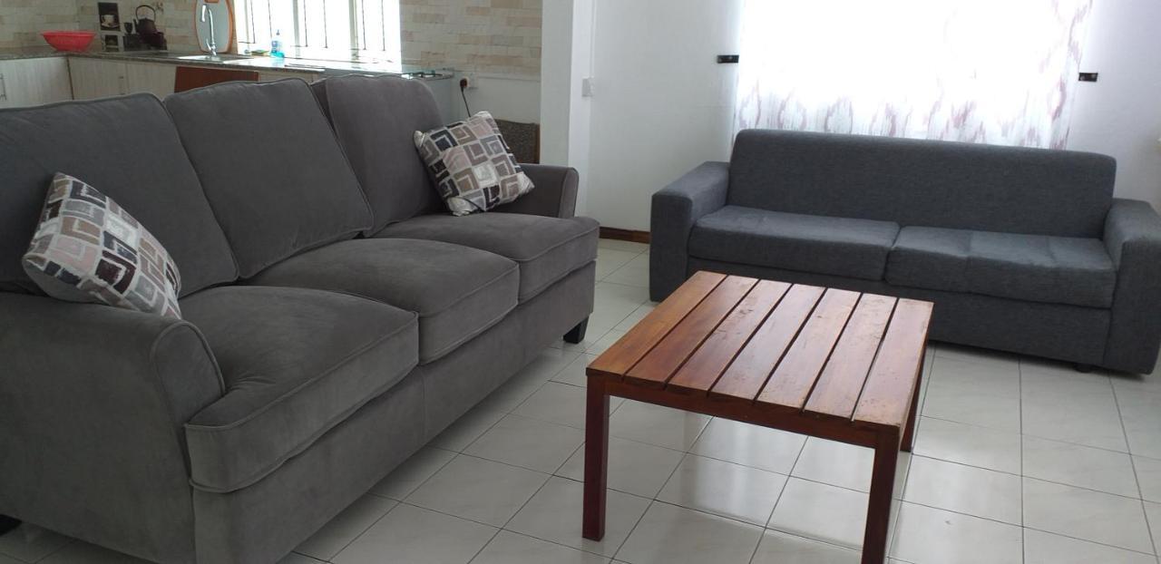 גראנדה באיה Corinne Villa A 300M From The Beach מראה חיצוני תמונה