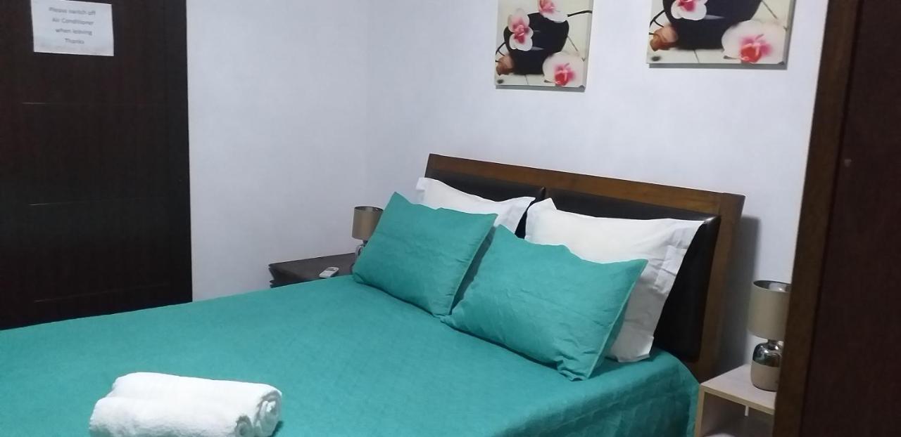 גראנדה באיה Corinne Villa A 300M From The Beach מראה חיצוני תמונה